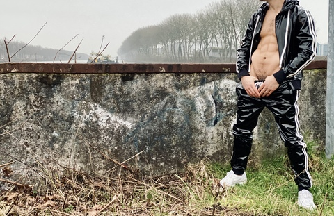 dudefromnl header picture leakfans.com