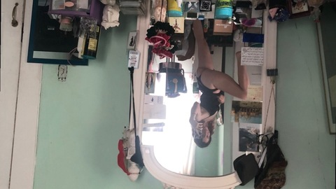 dumb.universe header picture leakfans.com