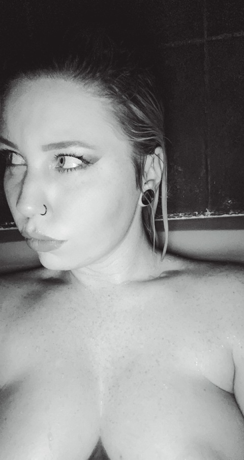 dxnikxd header picture leakfans.com