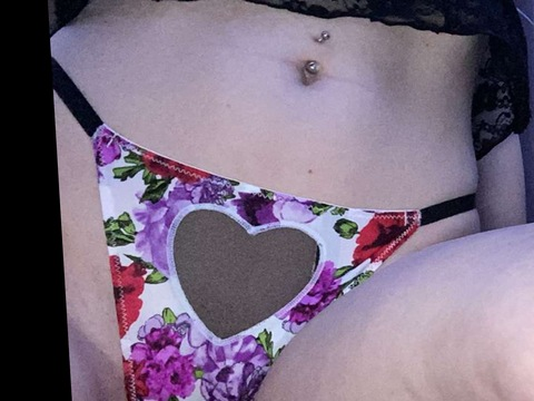 eelizabethm header picture leakfans.com