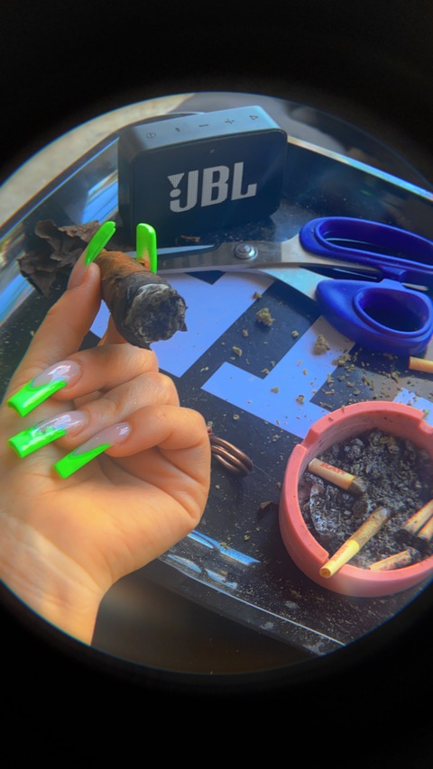 elciesativa header picture leakfans.com