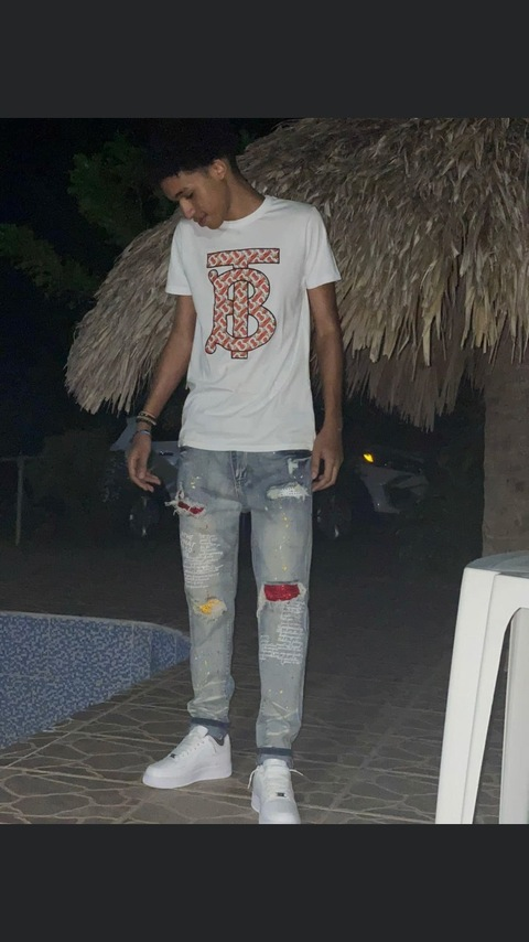 elflacojunior header picture leakfans.com