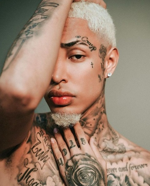 eljesu header picture leakfans.com