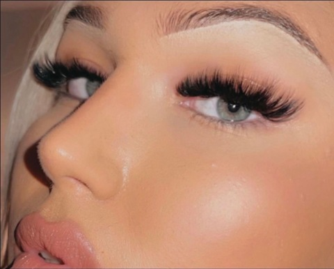 ellewalshaw header picture leakfans.com