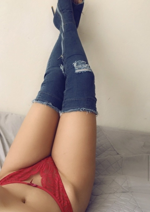 elliejo98 header picture leakfans.com