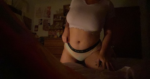 emilia4 header picture leakfans.com