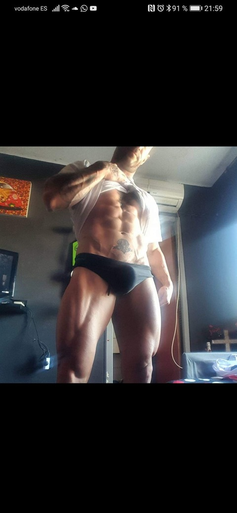 emilio_ardana_free header picture leakfans.com