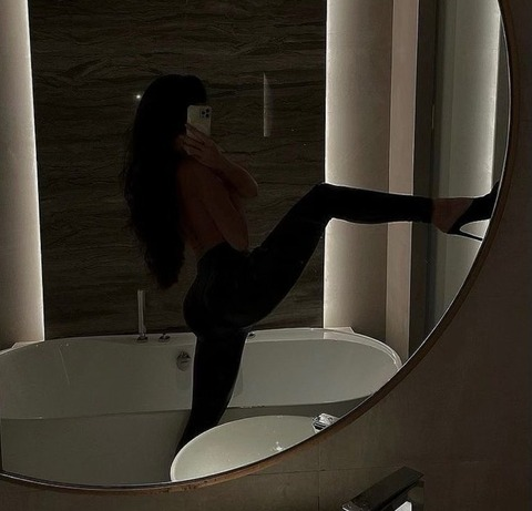 emmaspicy23 header picture leakfans.com