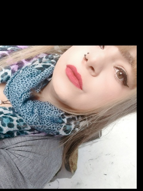 esmee27 header picture leakfans.com