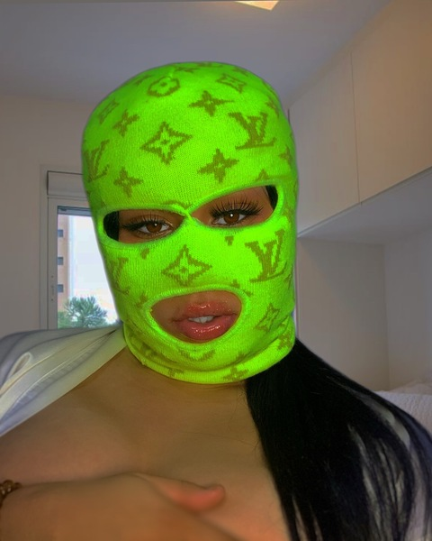 esteeparede header picture leakfans.com