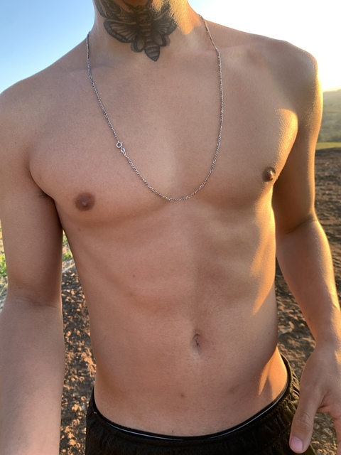 eususpeito header picture leakfans.com