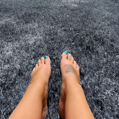 feetishsh header picture leakfans.com