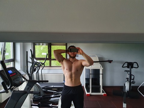 fitnhard header picture leakfans.com