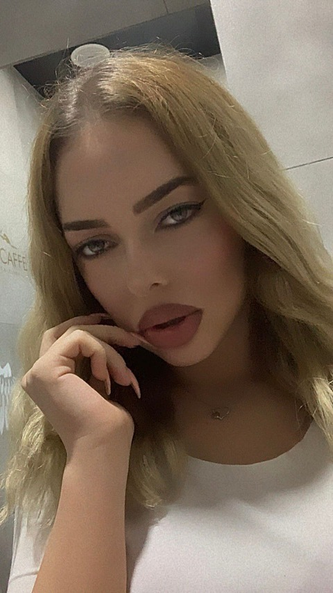 fla03via header picture leakfans.com