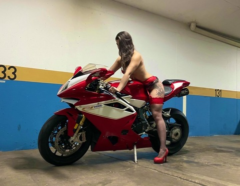 flakitapotona header picture leakfans.com