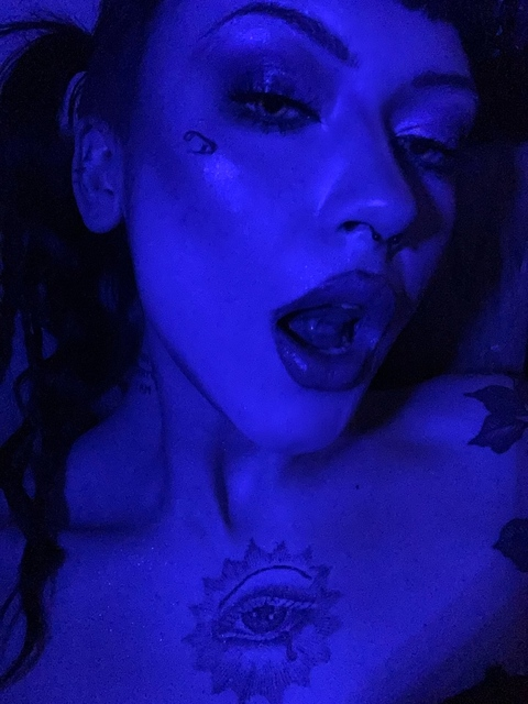 flynnoyingfree header picture leakfans.com