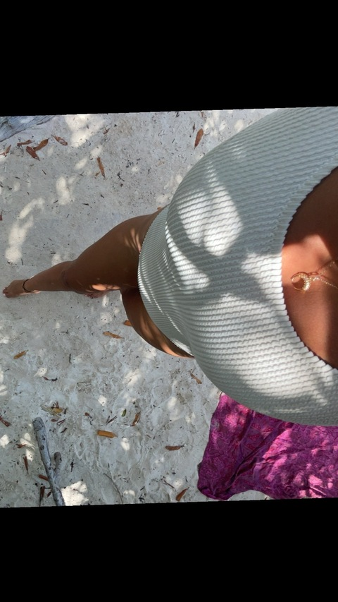 frenchluna7 header picture leakfans.com