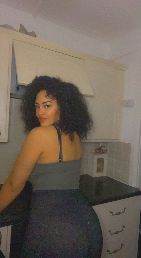 gabbyweather header picture leakfans.com