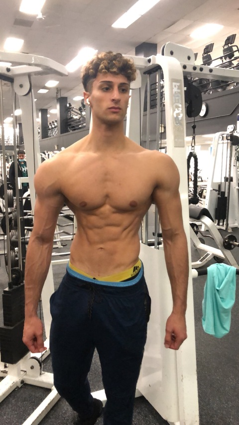 gaberiel2001 header picture leakfans.com