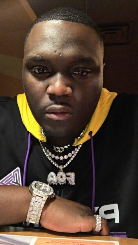 gfam6943 header picture leakfans.com