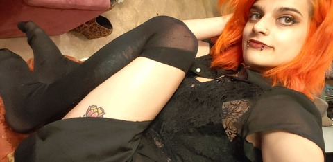 glowsticksss header picture leakfans.com