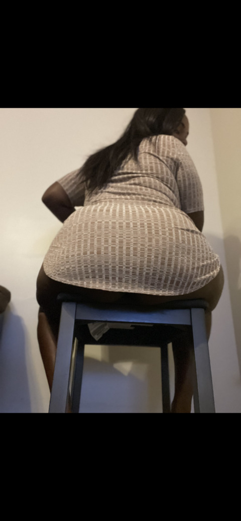 Header of goddessthickassschanel