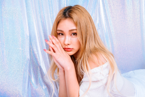 gracement header picture leakfans.com