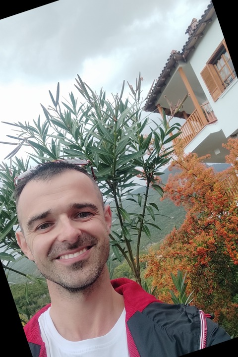 greg_1234 header picture leakfans.com