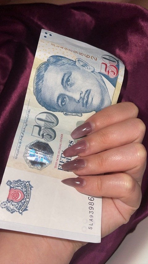 halle_rysmm header picture leakfans.com