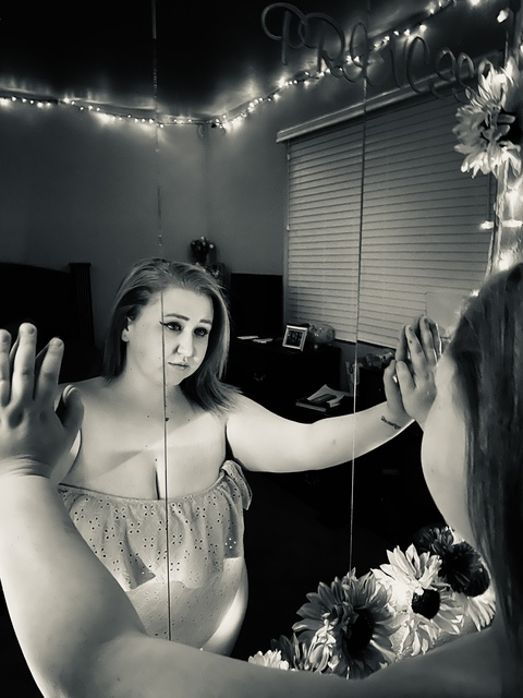 hallie559 header picture leakfans.com