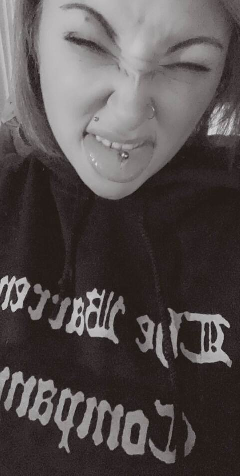 heloisephoenix header picture leakfans.com