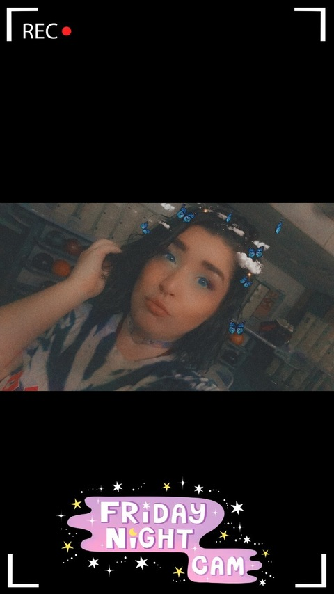 heyitsbrii_99 header picture leakfans.com