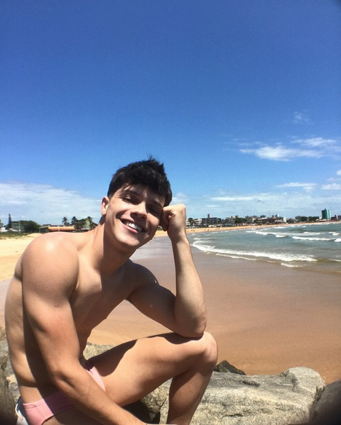 heyoliver header picture leakfans.com