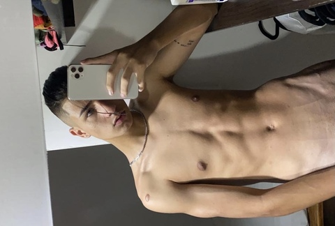 hincapie.07 header picture leakfans.com