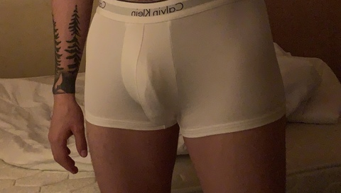 holguinmateo header picture leakfans.com