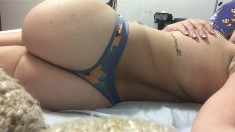 hollandnoelle header picture leakfans.com