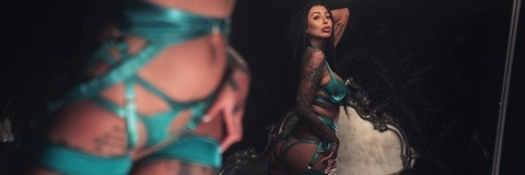 hollie_stafford header picture leakfans.com