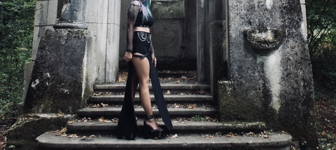 hollyhellfree header picture leakfans.com