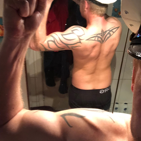 holysmoke86 header picture leakfans.com