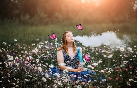 honeybee.baby.2 header picture leakfans.com