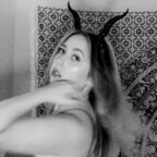 honeyxpeach profile picture leakfans.com