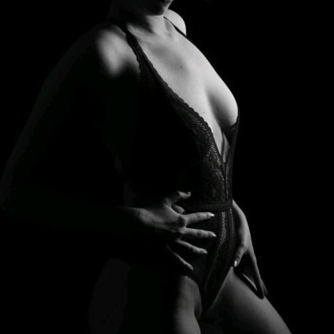 hot_princess.kisses header picture leakfans.com