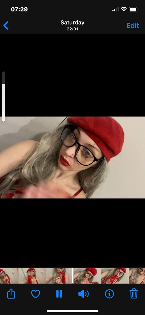 hot_umma_free header picture leakfans.com