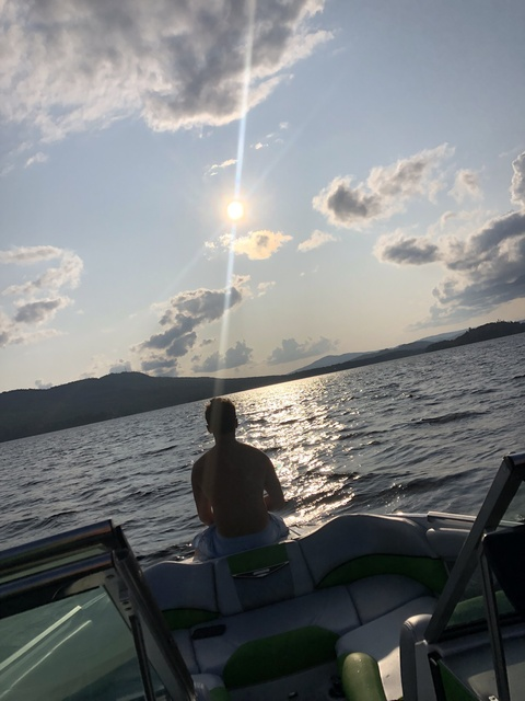 huglebarbare header picture leakfans.com