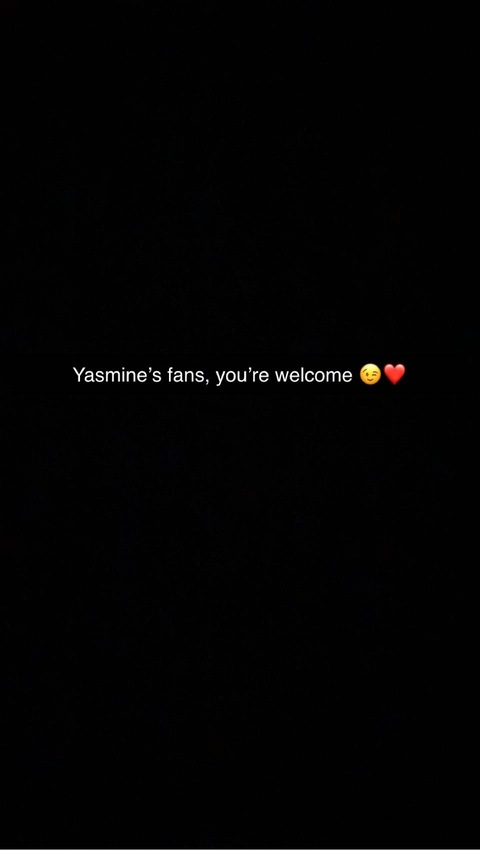 huntressyas1998 header picture leakfans.com