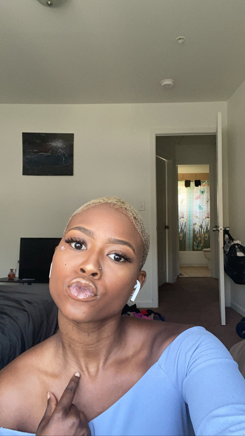 hydiera header picture leakfans.com