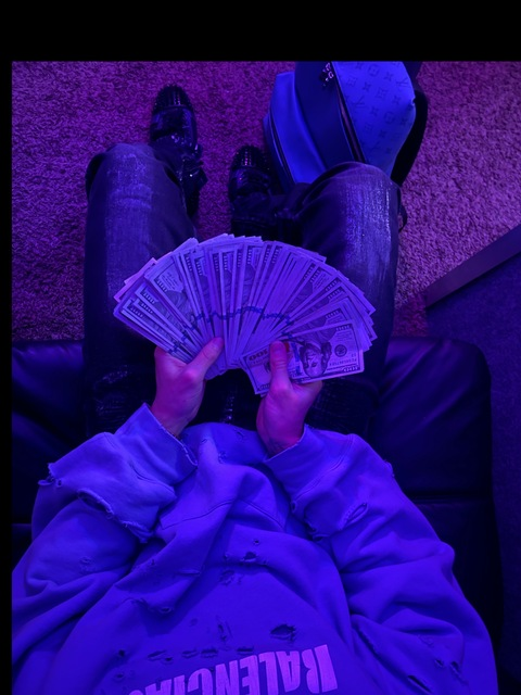 iamchristiancouture header picture leakfans.com