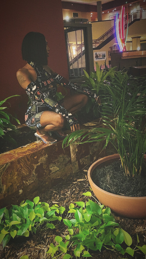 igiavanni header picture leakfans.com