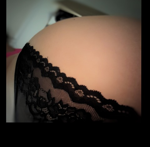 iidak00 header picture leakfans.com