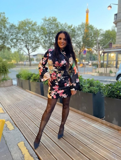 imnovaluna header picture leakfans.com